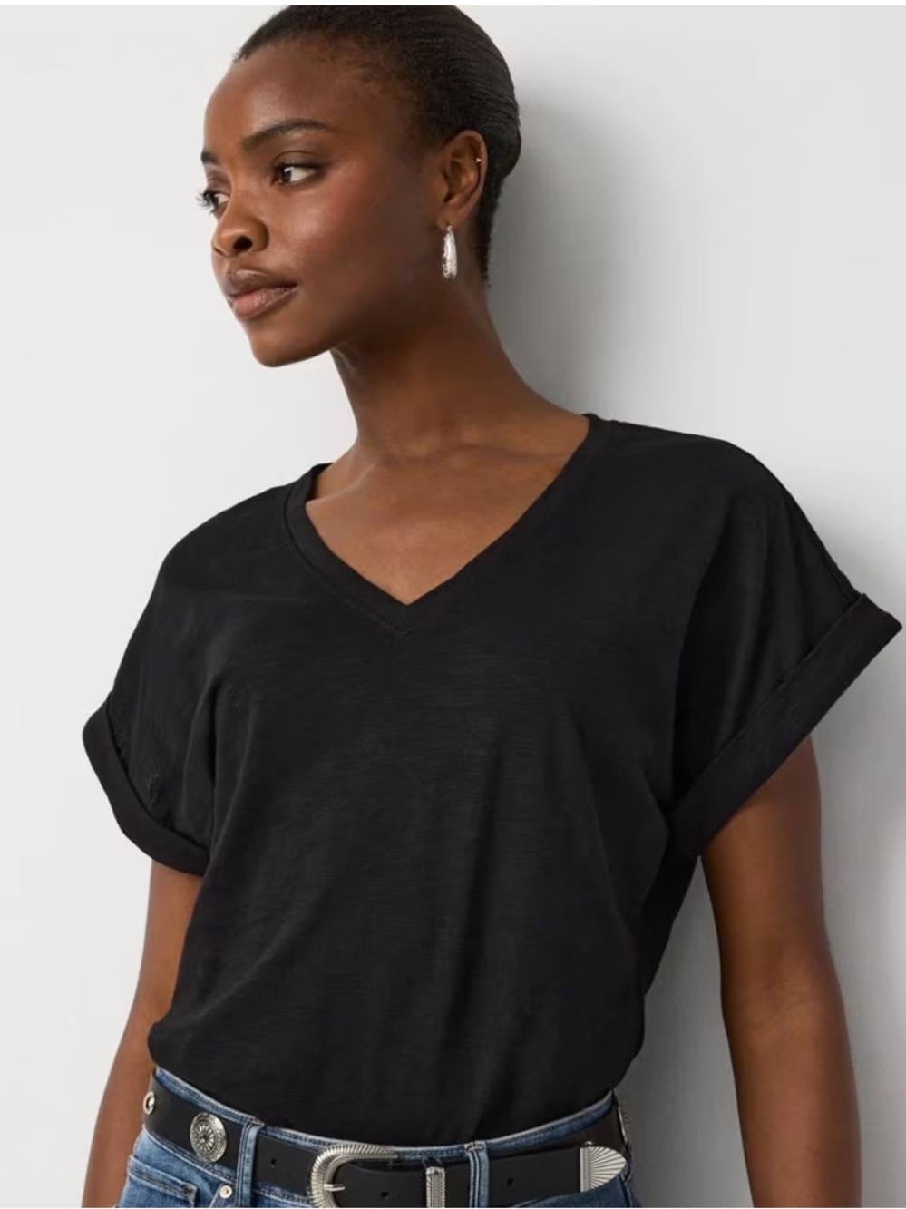New WHBM Black V-Neck Short Cuffed Sleeve Tee Size XL